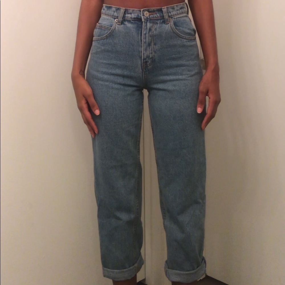 High waisted mom jean